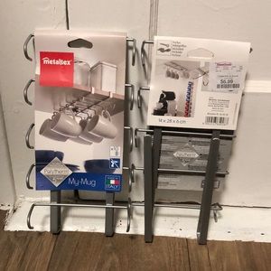 Under Cabinet Mug Holder